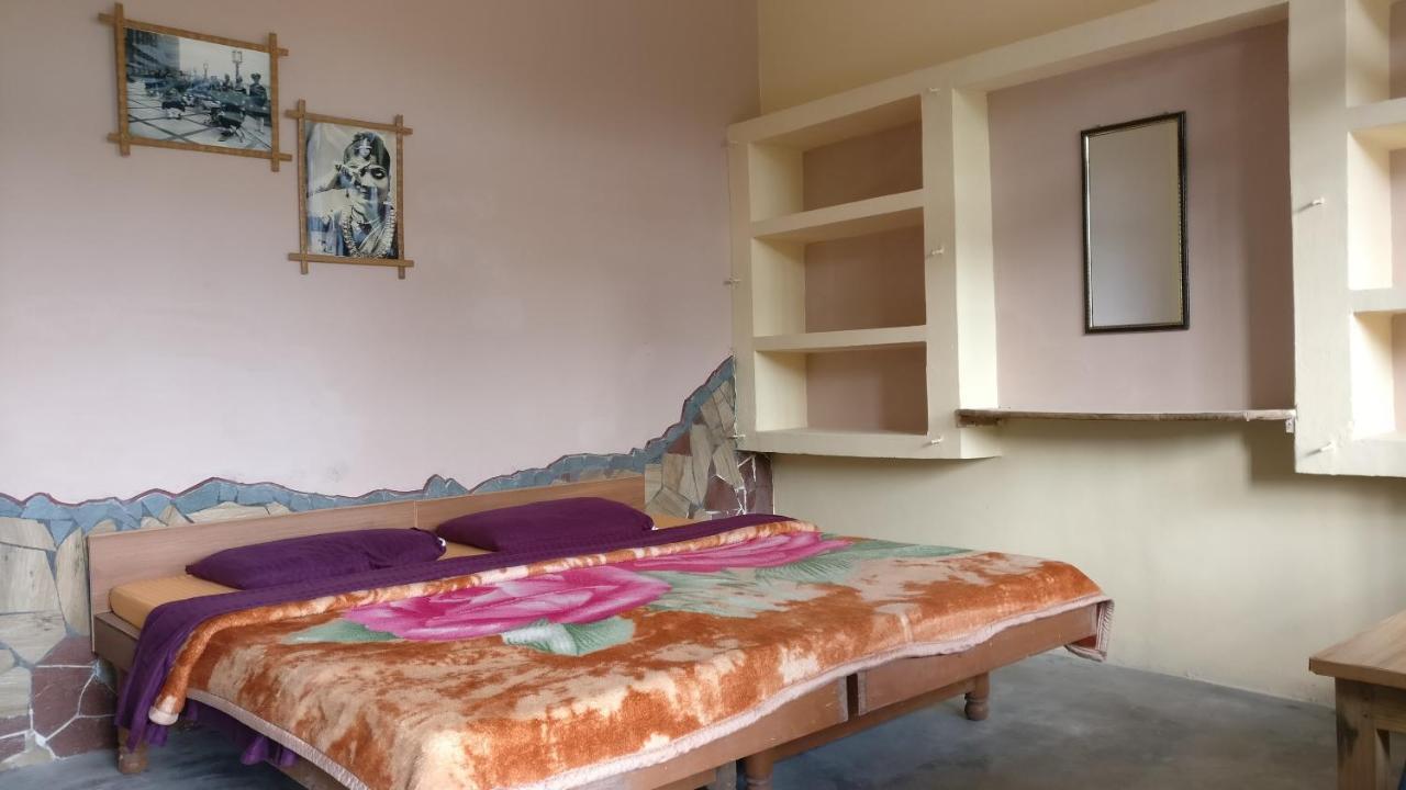 White Rabbit Guest House Dharamshala Bagian luar foto